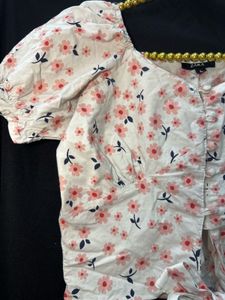 Zara Floral Tie-Front Puff Sleeve Top