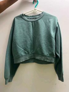 Zara Green Cropped Sweatshirt