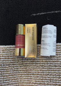 Hourglass Unreal Liquid Blush