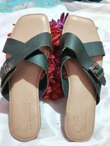 Stylish Black Strap Sandals