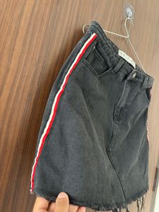 Black Denim Mini Skirt with Stripe Detail