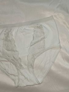 Comfortable White Lace Briefs