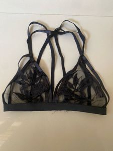 Lace &amp; Mesh Bras Set