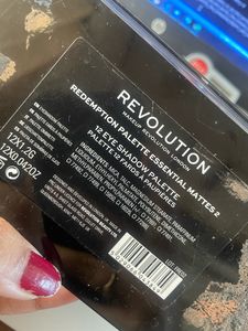 MakeupRevolution Eye Shadow