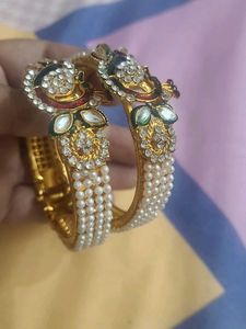 Elegant Peacock Design Bangles Set