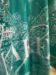Men's Green Paisley Print Short Sleeve Shirt