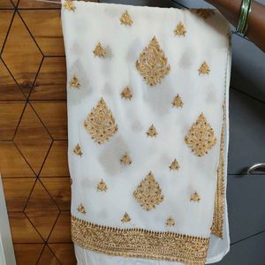 Elegant White &amp; Gold Embroidered Sari
