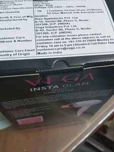 VEGA INSTA GLAM 1000 HAIR DRYER