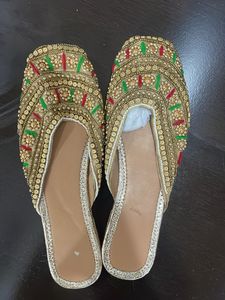 Handcrafted Embellished Juttis -