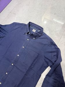 Uniqlo Navy Blue Button Down Shirt