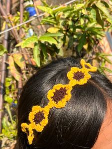 ✨Handmade Crochet Daisy Headband 🌸chose your favo