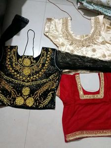 three blause black red and golden