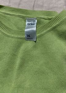 Green Sleeveless Knit Tank Top