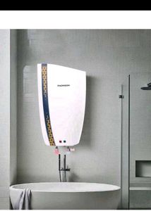 Thomson 5 L instant water geyser