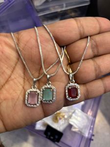 pack of 3Elegant Pendant Necklace Set