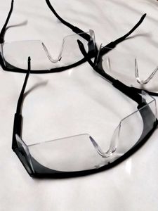 4 SAFETY GOOGLES