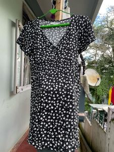 Chic Floral Print Mini Dress
