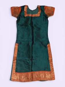 Beautiful Emerald Green Kurta with Golden Border