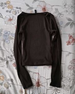 Ribbed Long Sleeve Cropped Top