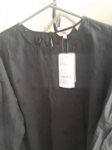 Levi's Chic Black Broderie Anglaise Top