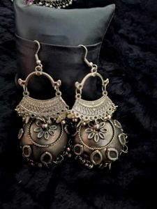 Oxidized Mother of pearl Silver Jhumka Earrings
