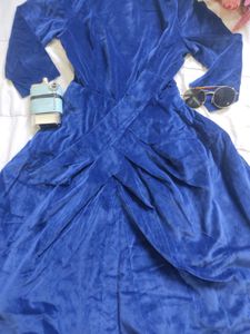 Vintage Blue Velvet Midi Dress