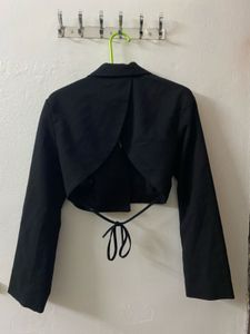 H&amp;M Black Cropped Blazer with Tie Detail