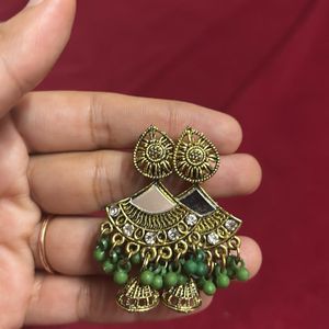 Beautiful Teal and Gold Saree with free earrings