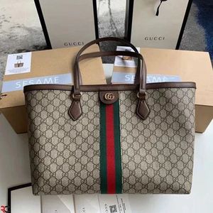 Gucci Tote Bag - Classic Design