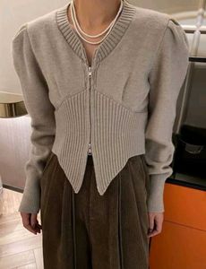 Stylish Zip-Up Knit Cardigan