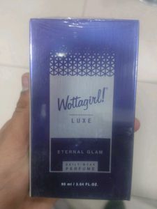 Wottagirl! Luxe Perfume