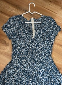 Floral Print V-Neck Dress