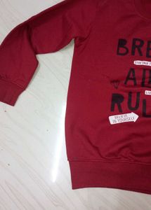 mahroon sweatshirt for 6 to 8 year
