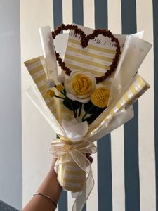 Handmade Heart &amp; Flower Bouquet