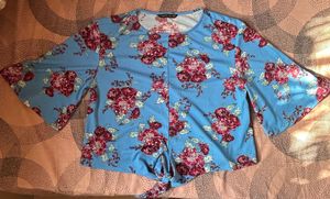 FREE DELIVERY ❗️Blue Floral Print Tie-Front Top