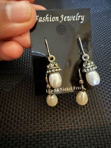 Fashion Pearl Drop Earrings