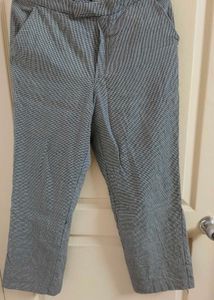 Chic Houndstooth Pants