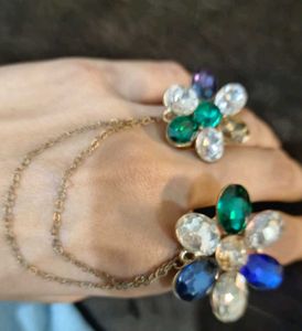 Stunning Gemstone Flower Necklace
