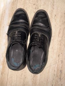 Black Leather Formal Shoes