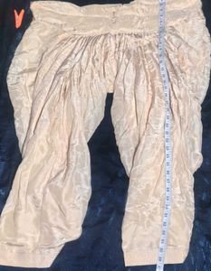 Elegant Cream pathani suit silk mein