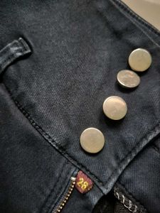 Stylish Dark Wash Skinny Jeans