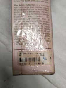 The Earth Collective Nourishing Hair Cleanser in a
