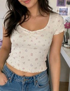 Cute Floral Lettuce Hem Top