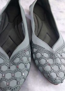 Stylish Embellished Ballet Flats