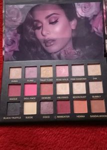Eyeshadow Palette