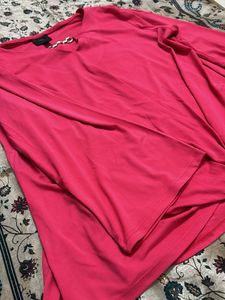 Chic Pink V-Neck Top with Metal Detail