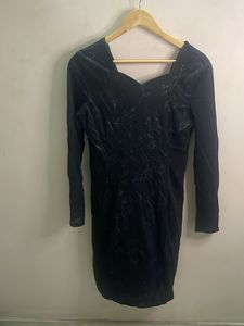 Chic Black Floral Print Dress