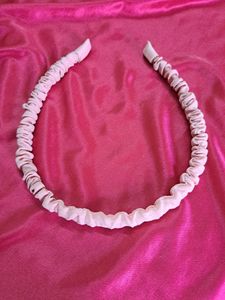 Beautiful pink Headband With Cute Design