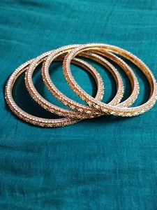 Beautiful Golden Bangle With Stone (New)