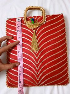 ✨ Beautiful Red Ethnic Handbag ✨